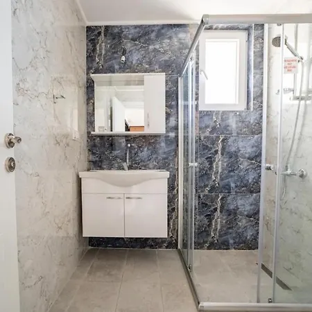 Kas Eyluel Suit Pansiyon Apartment